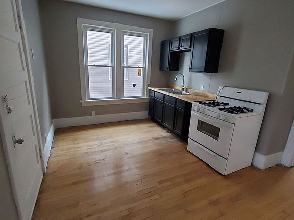 5th image of 1740-1742 N 37th St #1740