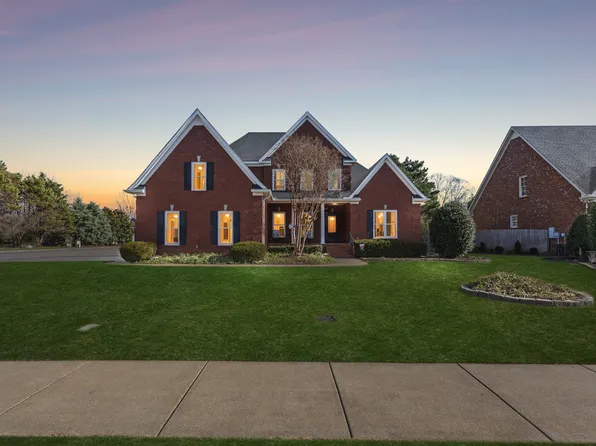 2172 Alexander Blvd, Murfreesboro, TN 37130