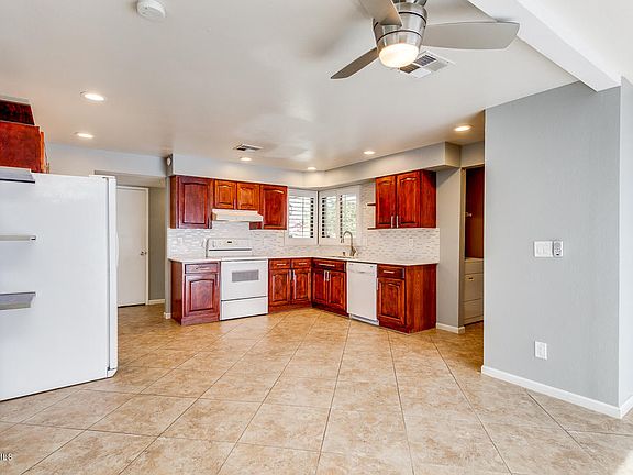 5th image of 6502 W Vogel Ave