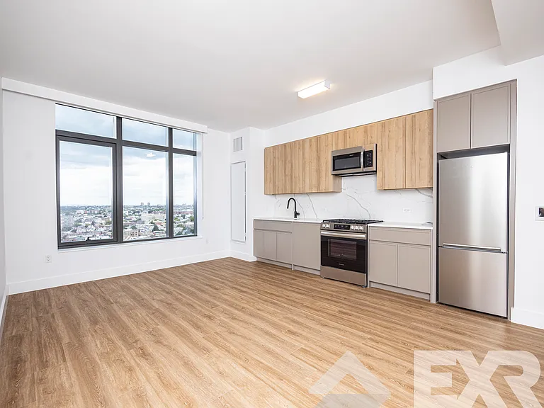 2230 Cropsey Ave #1501 — Photo 6