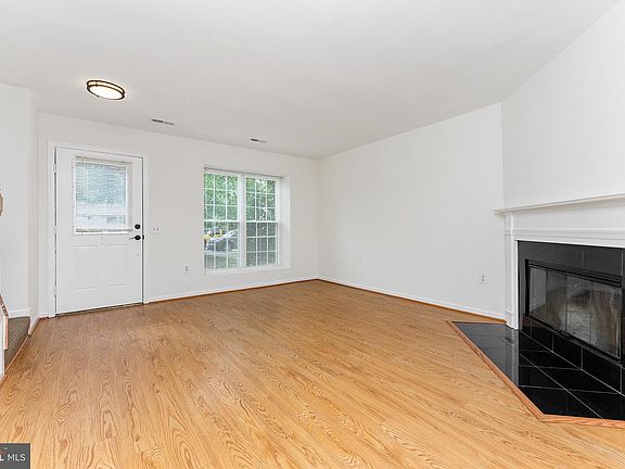 5th image of 6618 Morning View Ct