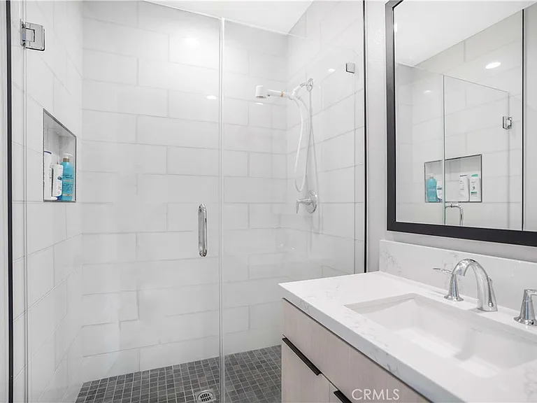 745 Aldea Dr — Photo 11