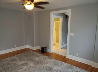 6022 11th Ave APT 2, Kenosha, WI 53143