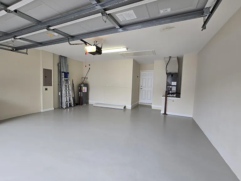 1463 SE Tidewater Pl — Photo 31