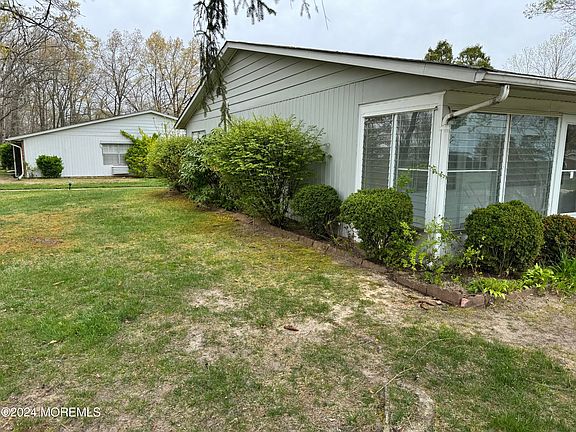 2nd image of 532A Dartmoor Ct