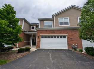 2367 N Newberry Ln #1, Palatine, IL 60074