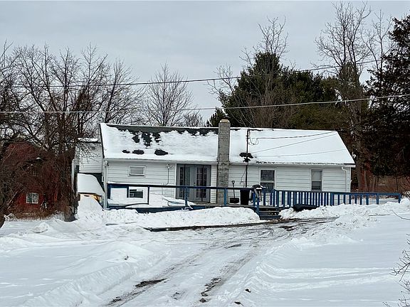 2nd image of 1034 Danby Rd