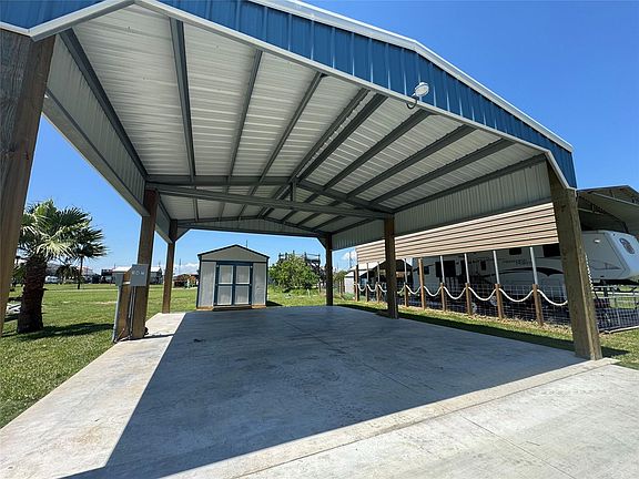 2nd image of 147 Mae Cir N