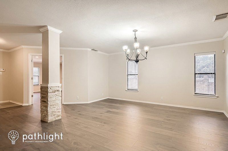 3919 Creek Frst, San Antonio, TX 78230 Zillow