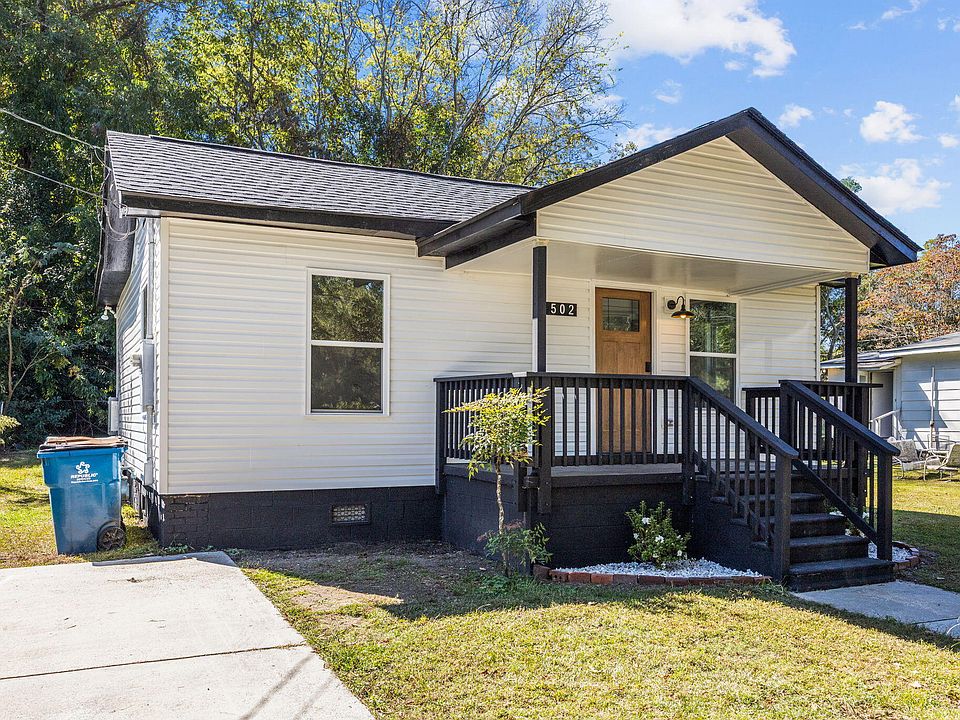502 E Cleveland St, Dunn, NC 28334 | MLS #10128237 | Zillow