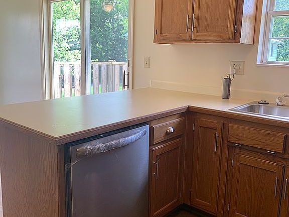 2nd image of 708 1st St