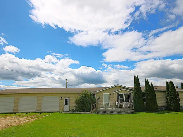 46217 County Road 68, Bertha, MN 56437