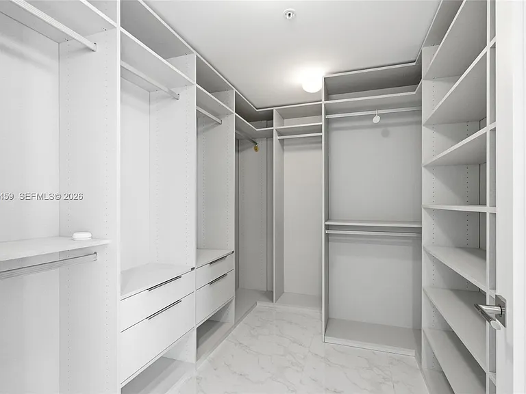17301 Biscayne Blvd #1008 — Photo 21