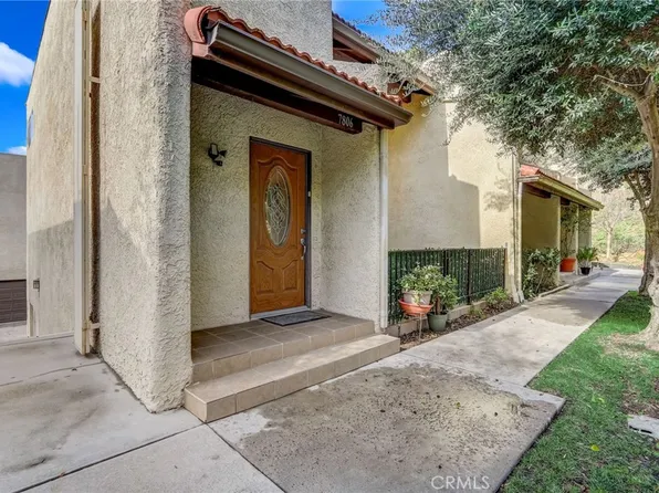7806 Via Tortona, Burbank, CA 91504