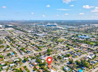 3041 NW 210th Ter, Miami Gardens, FL 33056