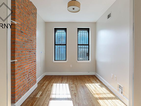 2nd image of 1355 Putnam Ave #A