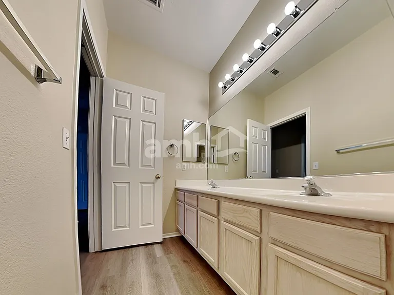 2803 Water Sport Ave — Photo 15
