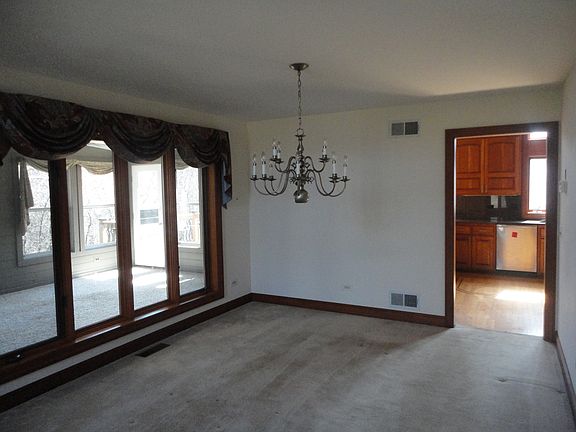 3rd image of 16601 W Old Orchard Dr