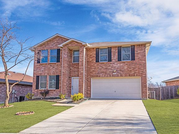 3rd image of 1312 Annalea Dr