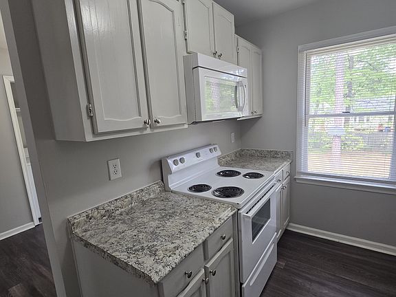 4th image of 4452 Baxter Rd