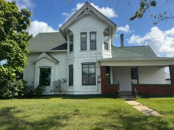 502 East Conant st Street, Portage, WI 53901
