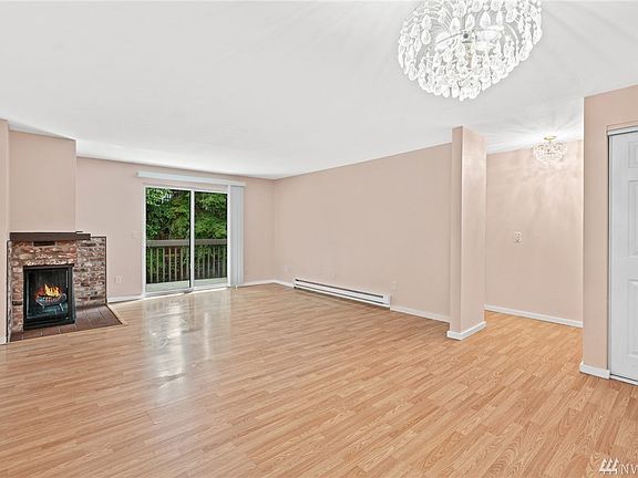 5th image of 1726 157th Ave NE #B206