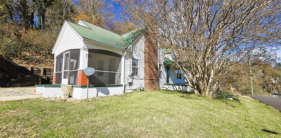 1st image of 84 Logan St