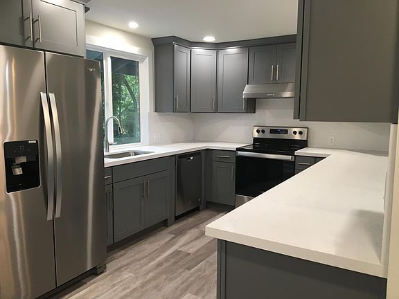 2nd image of 13011 SE 69th St