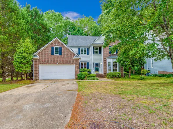 112 Bebington Dr, Cary, NC 27513