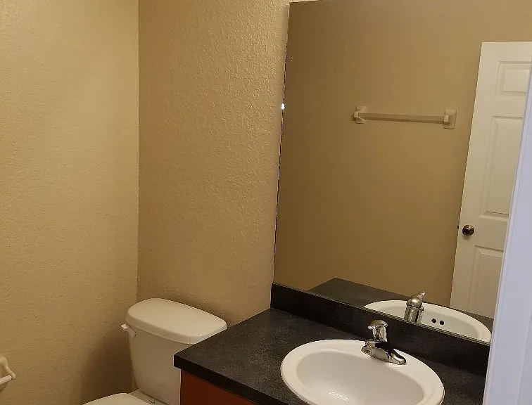 3480 Hawkin Dr — Photo 10