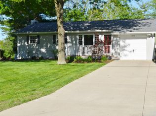 1014 Indianwood Dr, Mason, OH