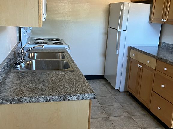 4th image of 8606 Pacific Ave APT F4