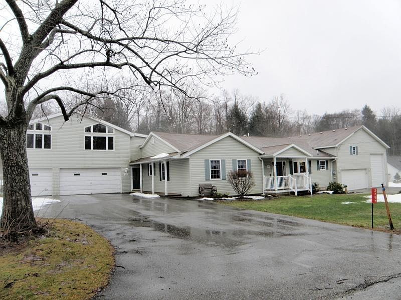 1st image of 2755-2757 Holman Dr