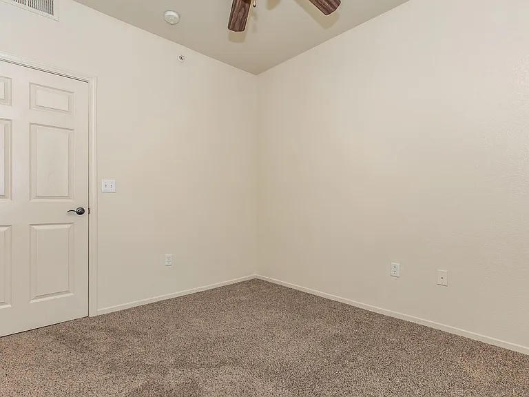 Palo Alto Place — Photo 39