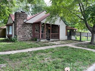 1100 NE Arter Ave, Topeka, KS 66616