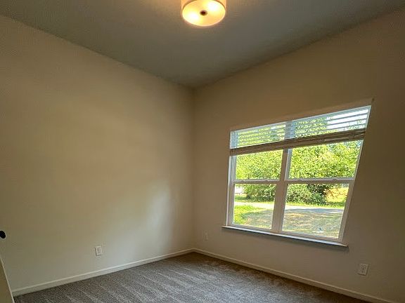 3rd image of 5014 Forestmont Dr