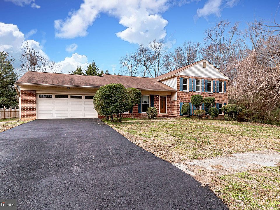 1st image of 8800 Danewood Dr
