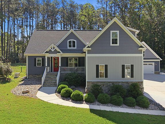 2nd image of 142 Mohawk Dr