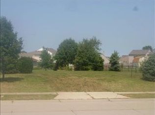 1934 Declaration Dr, Greenfield, IN