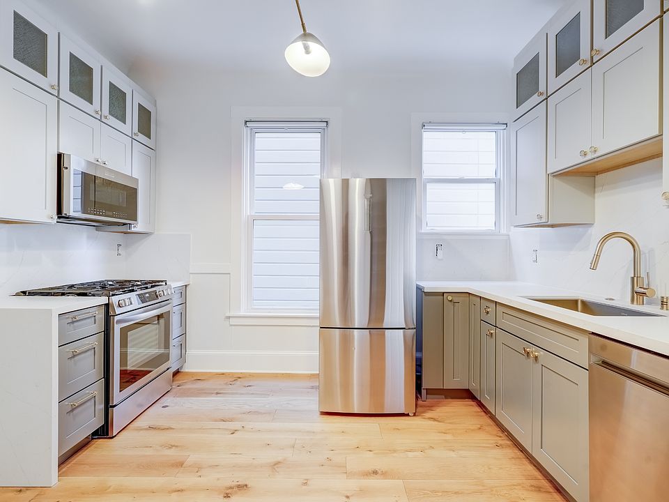 1st image of 1106A Shotwell St #1106A