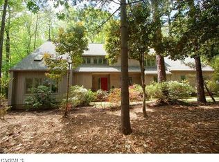 2402 Islandview Dr, Henrico, VA 23233