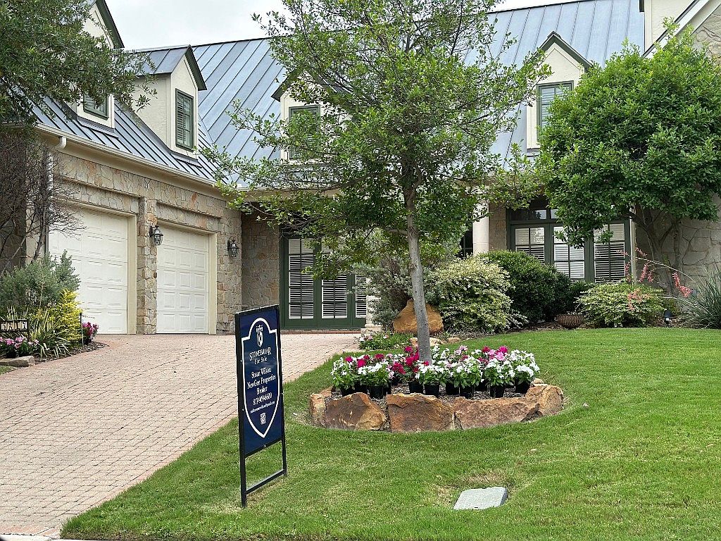 5217 Southern Hills Dr