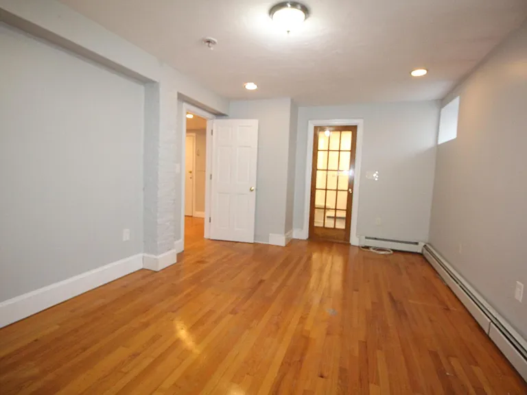 83 Devon St #1 — Photo 16