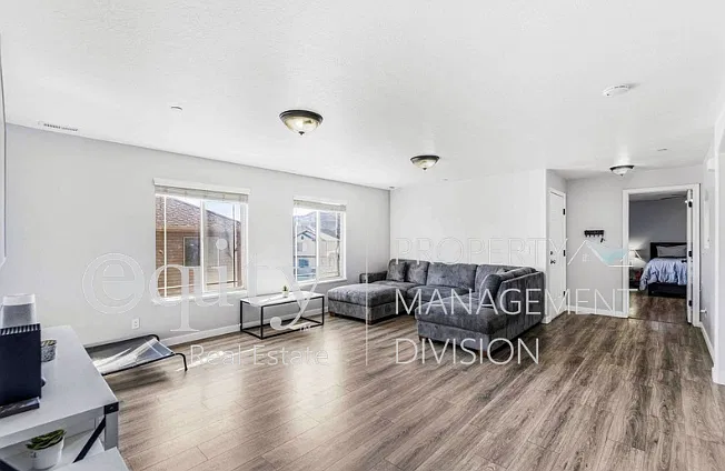 3 bed, 2.0 bath, 1213 sqft, $1,495 — Photo 4