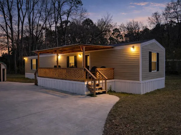 746 Madison St, Ehrhardt, SC 29081