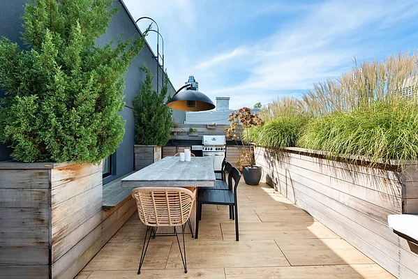 Rented by Compass | media 19