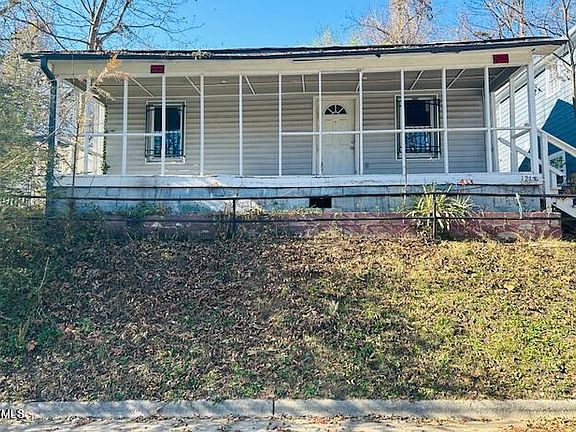 2nd image of 1218 Dawkins St