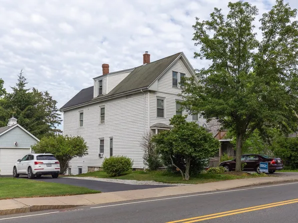 211 Court St, Plymouth, MA 02360