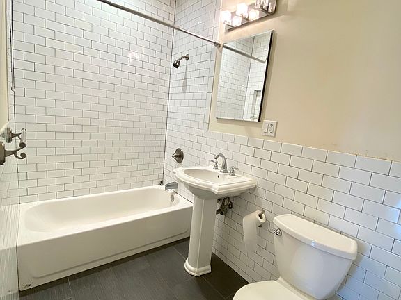 4th image of 40 W 119th St #7