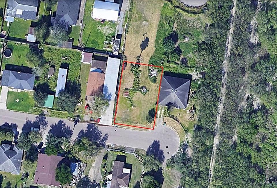 1st image of 315 Sandy Ave